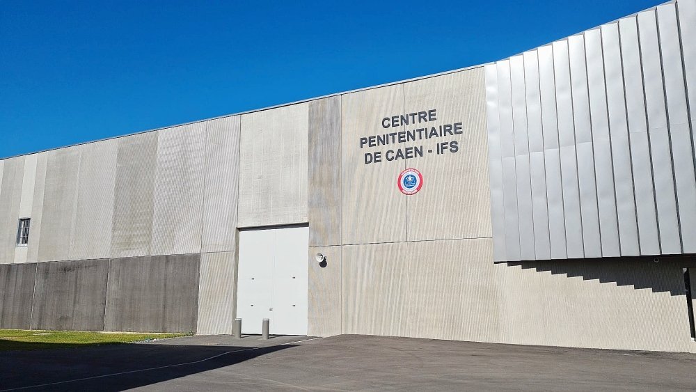 Centre pénitentiaire — Caen